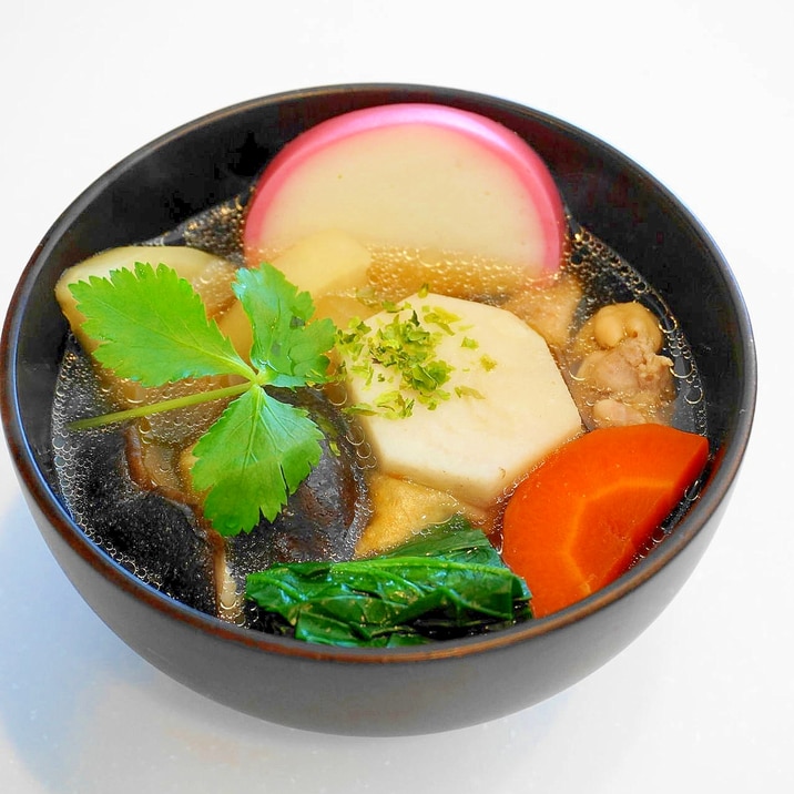 すまし汁に彩り鮮やかな野菜 関東風お雑煮 レシピ 作り方 By Oppeke22 楽天レシピ すまし汁に彩り鮮やかな野菜 関東風お雑煮 レシピ 作り方 By Oppeke22 楽天レシピ